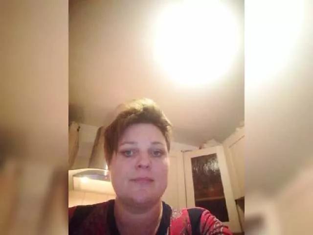 Offline -alenyshka- on BongaCams