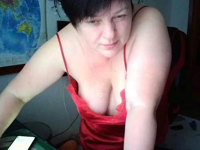 Offline -alenyshka- on BongaCams