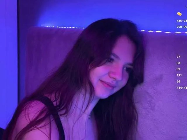 -FoxAlisa- on BongaCams