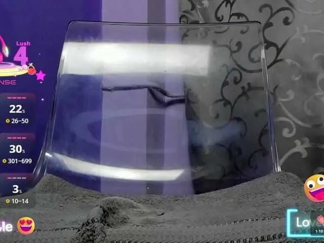 Freechat AdriannaLyly on BongaCams