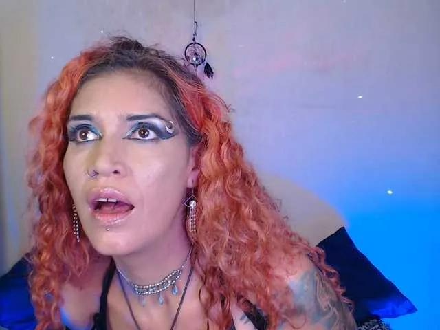 AgathaTenebri on BongaCams 