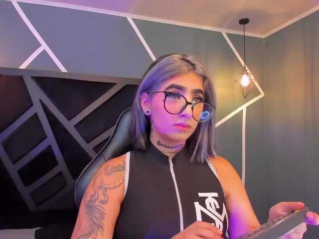 Alahia-Dangelo on BongaCams 