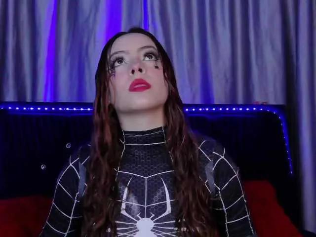 AlaiiaMoon on BongaCams 