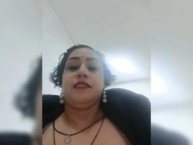 Offline AlexaBrown12 on BongaCams