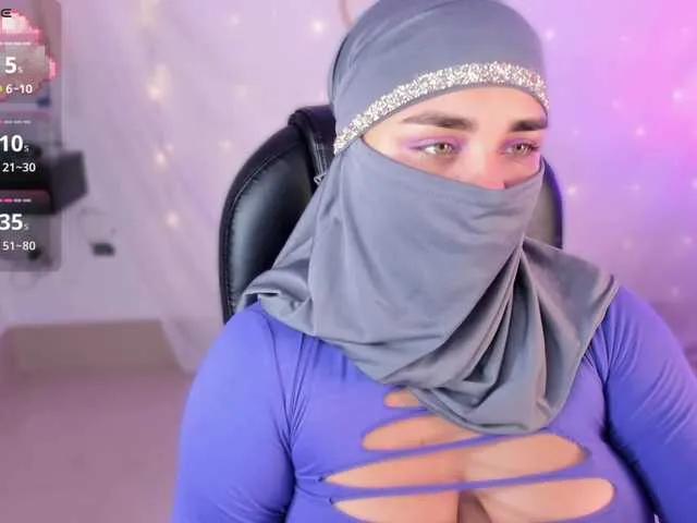 Offline amila-hagda on BongaCams