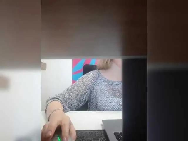 Freechat Angelinamik on BongaCams