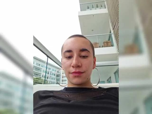 Offline AntoniaDilune on BongaCams