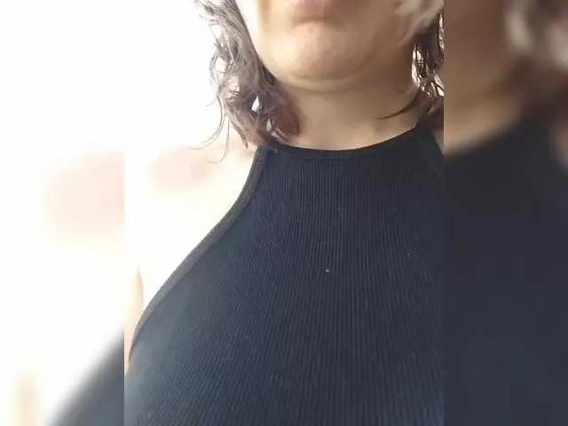 Anuta3 on BongaCams