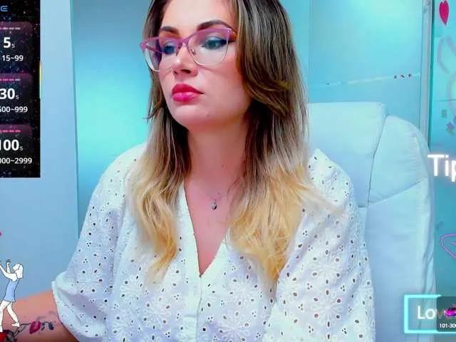 anyarosses on BongaCams 