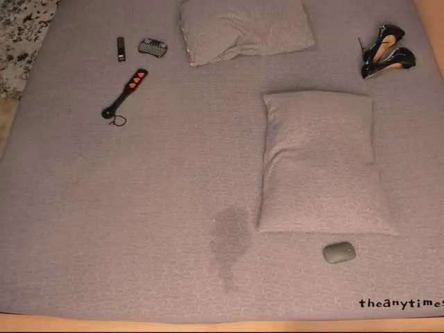 Offline Anymaisa on BongaCams