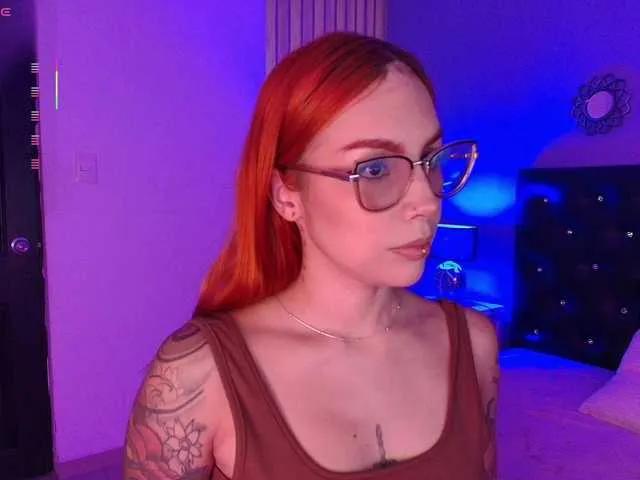 Offline ArannaMartine on BongaCams