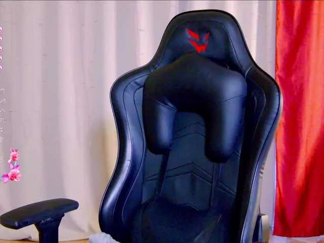 Ashley-Nicks on BongaCams