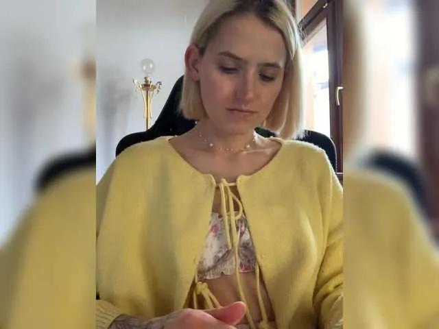 Asya-baby on BongaCams 