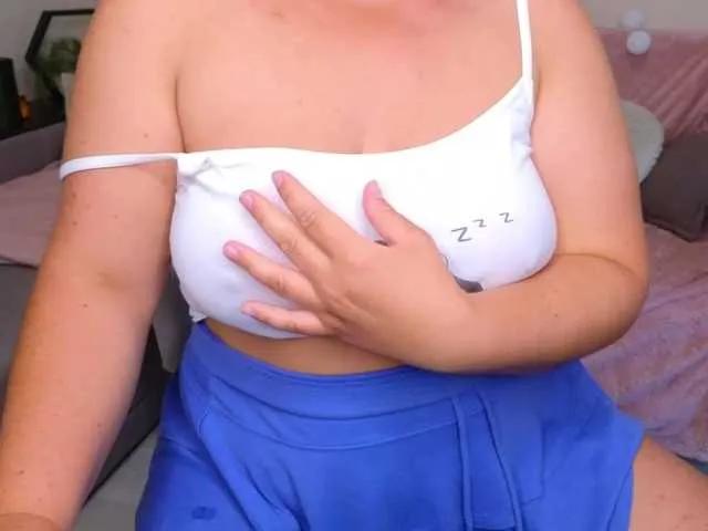 Baby-Mary on BongaCams 