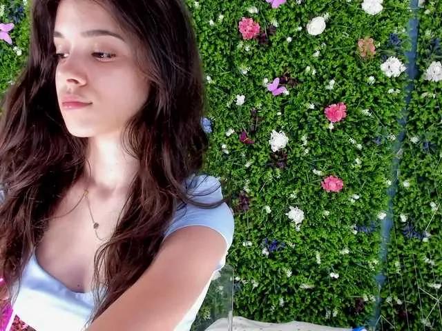 Offline BabyAylin on BongaCams