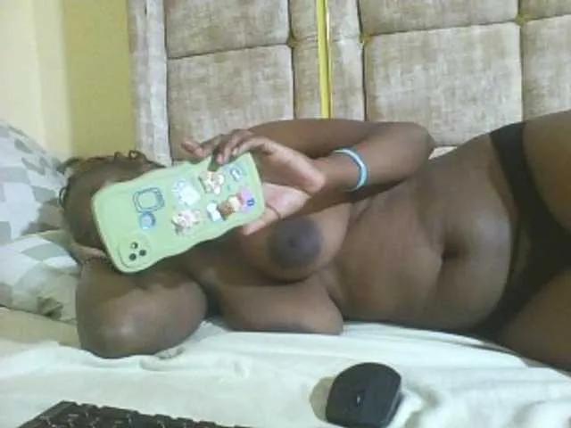 Offline Beauty-Queen1 on BongaCams