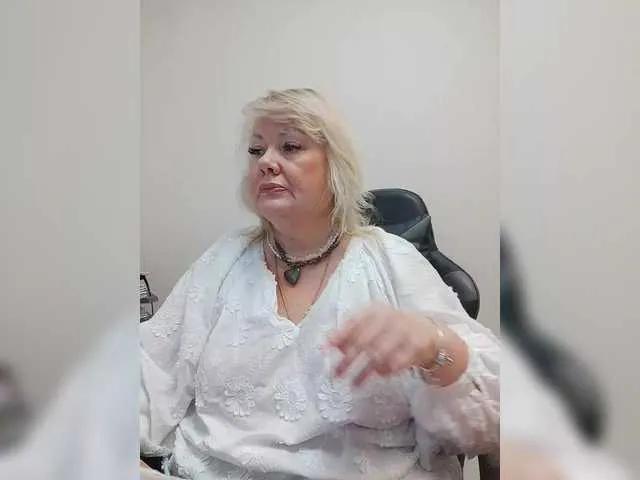 Freechat BESTija-1 on BongaCams