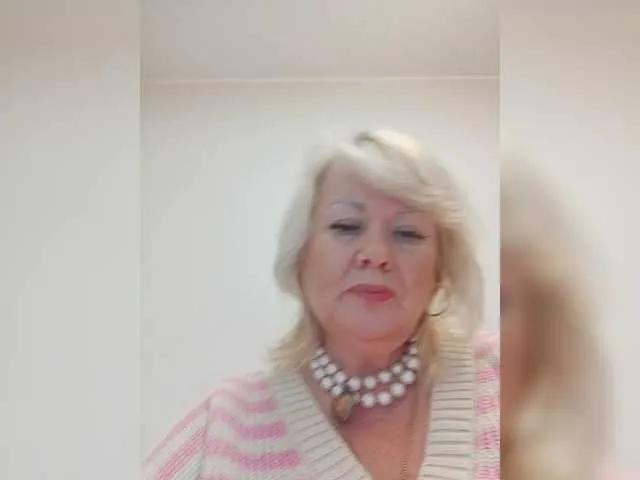 Freechat BESTija-1 on BongaCams