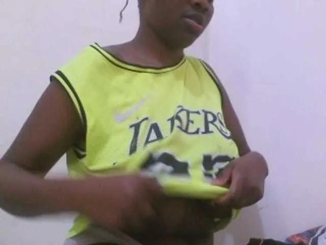 Bigboobs77 on BongaCams 