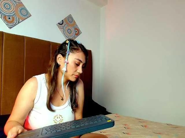 Briitany23 on BongaCams