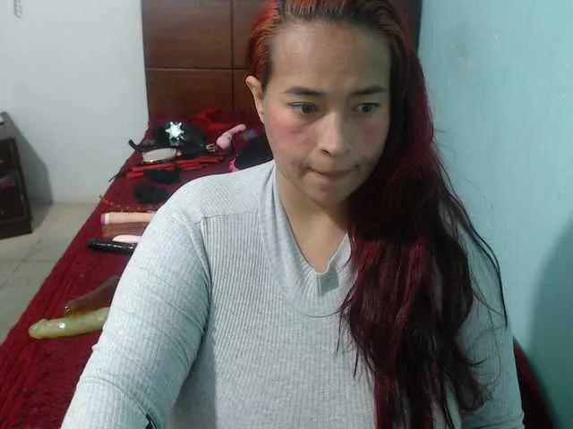 Offline CamilaSexHot on BongaCams