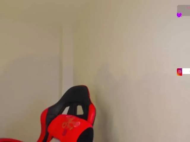 Offline cataleya69p on BongaCams