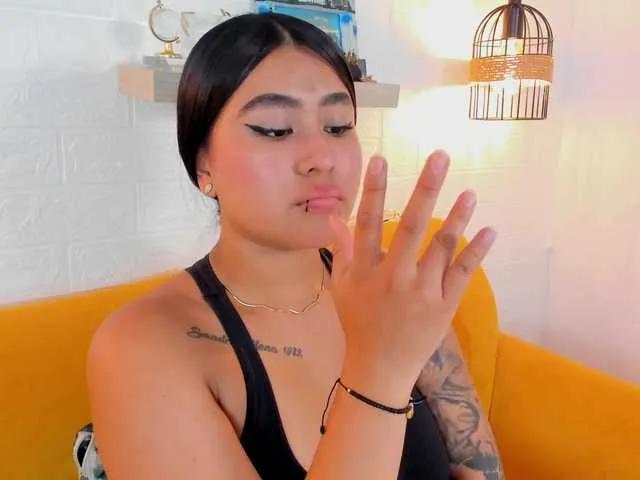 Catalinarose on BongaCams 