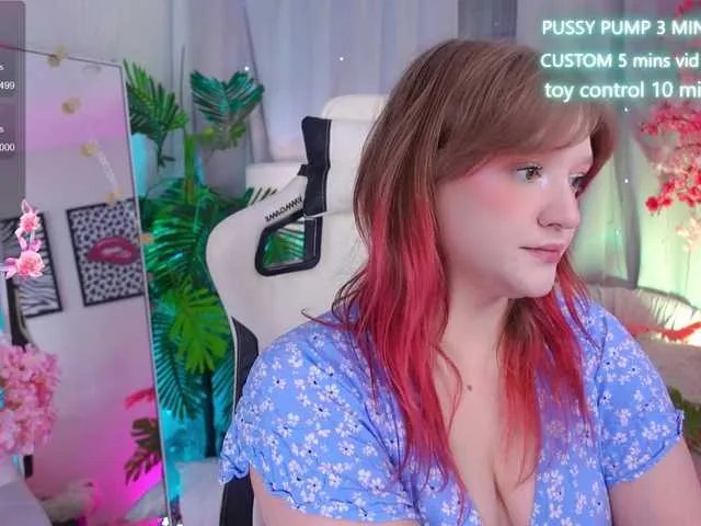 Freechat CrazyWine on BongaCams