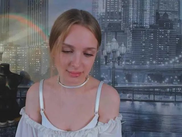 Freechat CrimsonAura on BongaCams