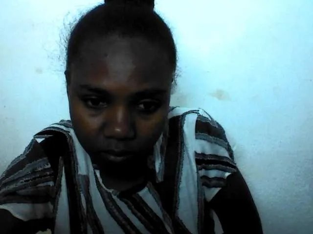 Freechat Cutie12 on BongaCams