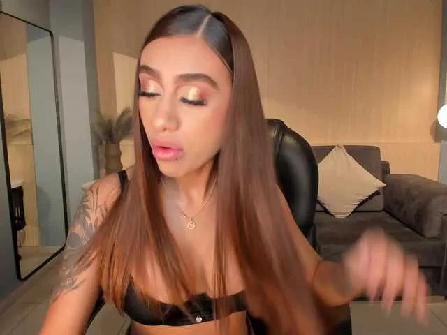 DannaCruz on BongaCams 