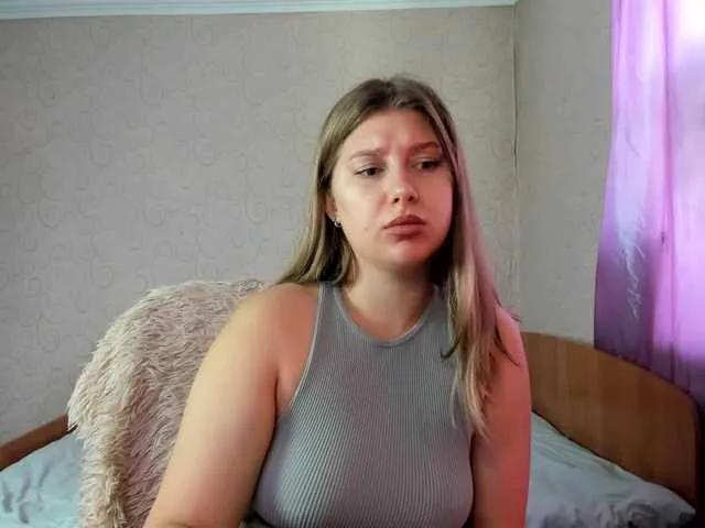 Offline Dashechka on BongaCams