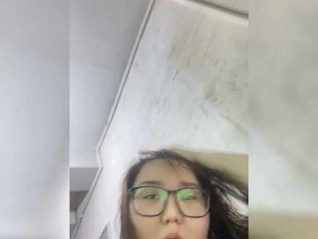 DebbieLu on BongaCams