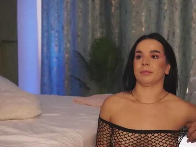 Offline DeniseBlu on BongaCams