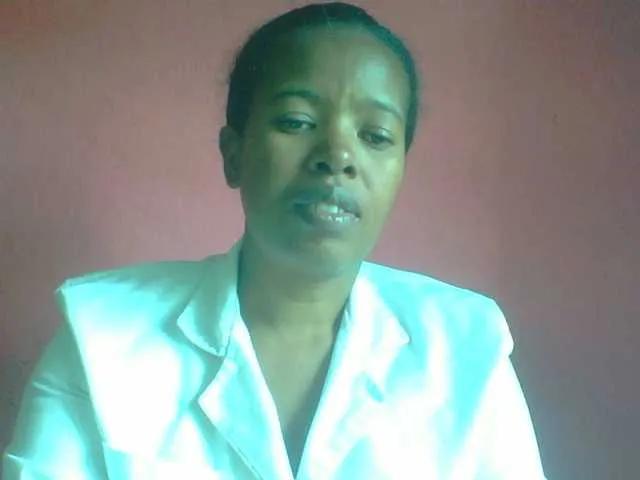 Offline Edwiga on BongaCams