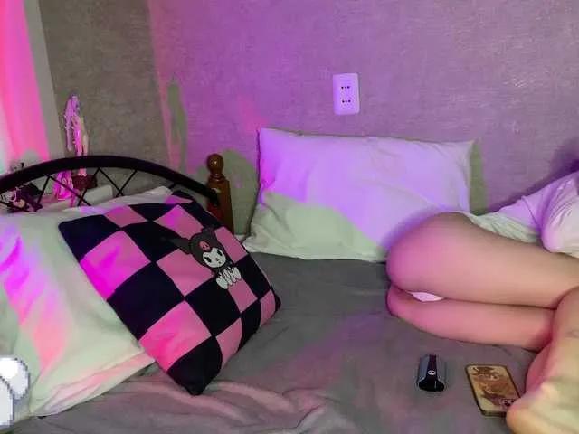 Offline ElainLuv on BongaCams