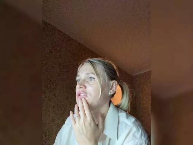 ElenCarr on BongaCams 