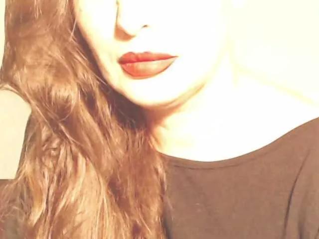 ellaine on BongaCams 