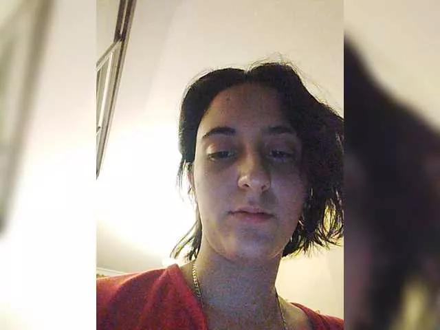 Offline Emaprincessa on BongaCams