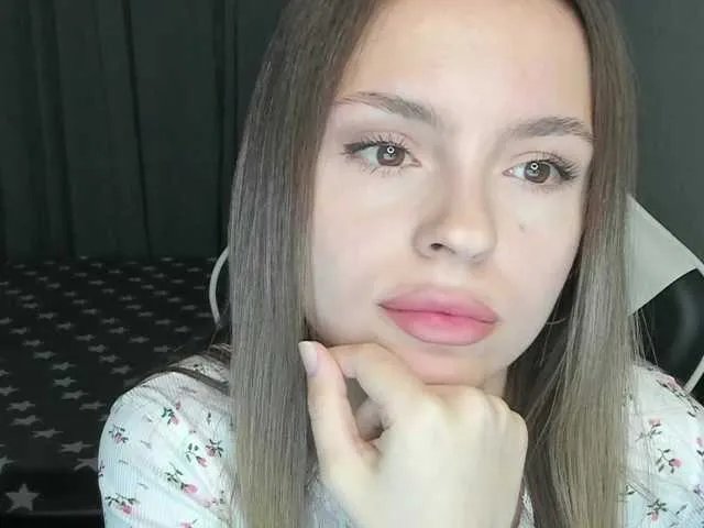 Freechat EmilySkout on BongaCams