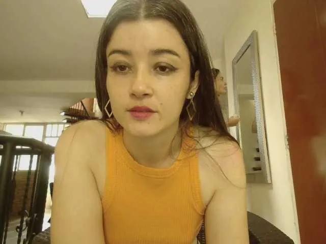 Offline emmaherby1 on BongaCams