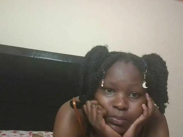 Offline Empressvee on BongaCams