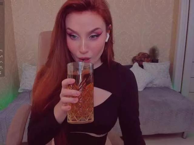 Esmeerrr on BongaCams 