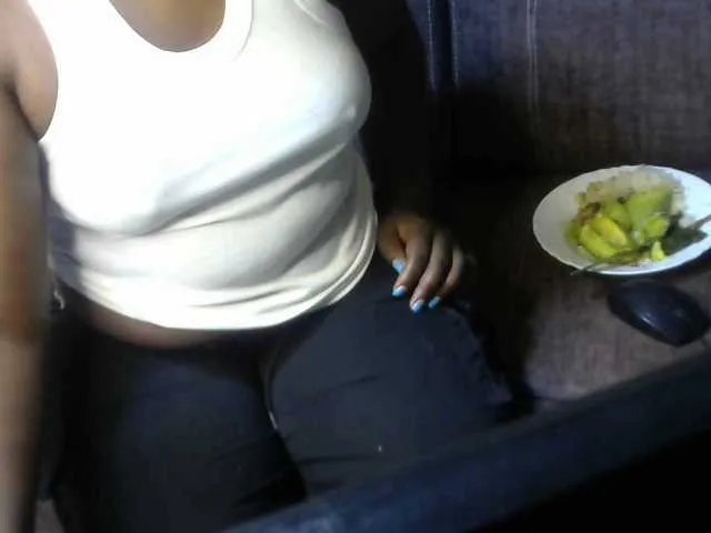 Freechat Hairypusssy on BongaCams