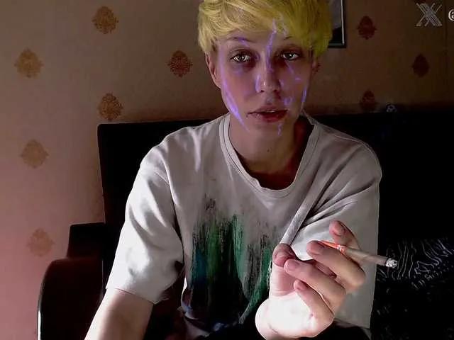 Offline HazeRaziel on BongaCams