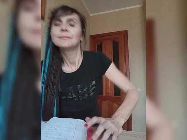 Hellenalonenochka on BongaCams 