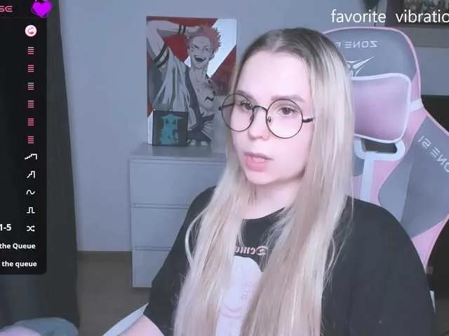 Offline hellfire-club on BongaCams