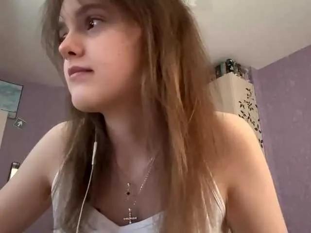 Freechat HoaRomano on BongaCams