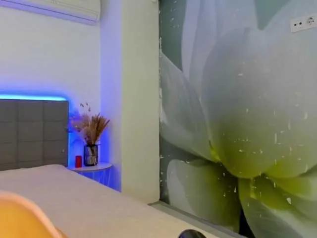 HollyTaillor on BongaCams 