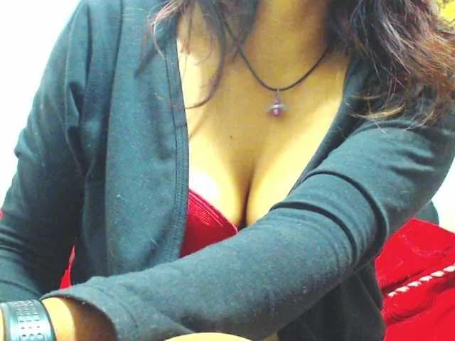 HOTTTSKIN on BongaCams 